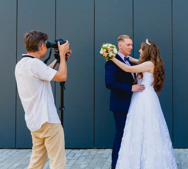 Videography-Service-1-638x573-