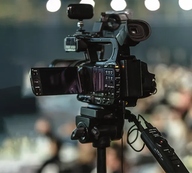 Videography-Service-4-638x573-